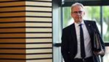 Polizei: Interne Polizeiermittlungen künftig Aufgabe des LKA