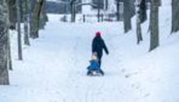 Wetter: Teilweise noch Glatteisgefahr - Entspannung in Sicht