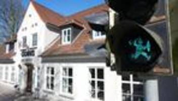 Zwei Standorte: Ampelmännchen mal anders – Sesamstraßen-Duo in Hamburg