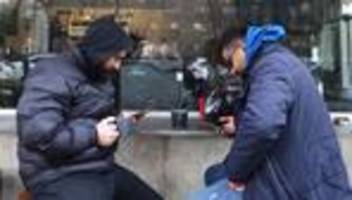 regimekritische proteste: internationale anrufe aus dem iran wieder möglich