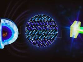 Struktur erstmals beobachtet: Forschende enträtseln exotische Form von Wasser