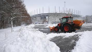 Bundesliga: Schnee und Eis – HSV gegen Leverkusen Stunden vor Anpfiff abgesagt
