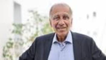 Aufnahme in illustre Runde: Latif und Bruhn werden Ehrenbürger Schleswig-Holsteins