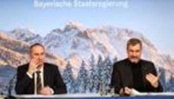 Bayerntrend: Neue Umfrage: CSU stabil, AfD rauf, Freie Wähler runter