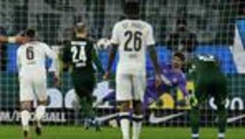 Fußball-Bundesliga: Eriksens erstes Tor: Wolfsburg schlägt Nordrivalen St. Pauli