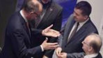 Industrie unter Druck: Aus Gründen der Gefahrenabwehr: Betrieb bei Domo geht weiter