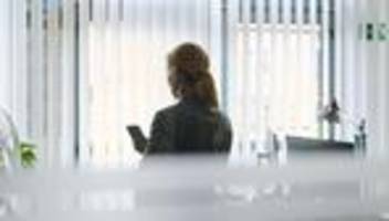 Deutsches Institut für Wirtschaftsforschung: Anteil von Frauen in deutschen Vorständen stagniert