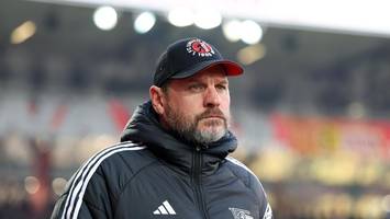 union berlin setzt auf baumgart: vertrag vorzeitig verlängert