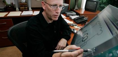 »dilbert«-schöpfer scott adams ist tot: der comiczeichner, der präsident und der krebs