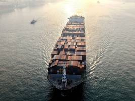 2025: chinas außenhandel erreicht rekordüberschuss