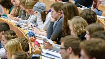 so prekär sind die arbeitsbedingungen von studenten an hamburger unis