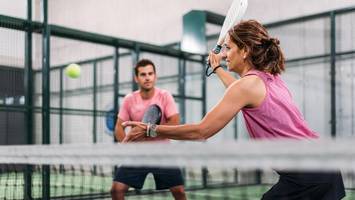 padel-hauptstadt hamburg: wer spielen will, muss schnell buchen