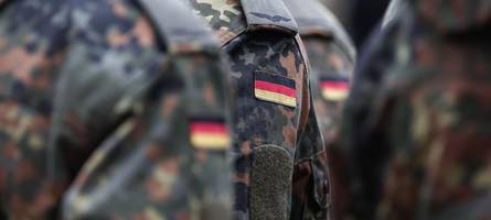 zahl der kriegsdienstverweigerer steigt weiter stark