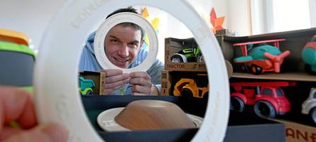 Diese Ingenieure produzieren nachhaltige Spielsachen aus Bioplastik