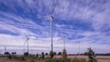 stromerzeugung: energieverbände vermelden starken zuwachs an neuen windrädern