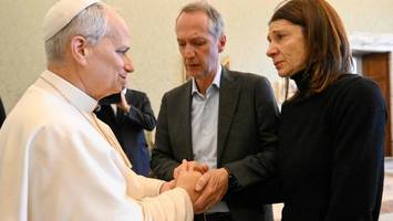 Papst tröstet Opferfamilien von Crans-Montana: „Wollte Moment der Trauer teilen“