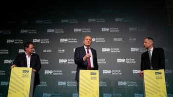 Steinmeier, Tierschutz, Landwirtschaft: Grüne Woche wird zur Polit-Arena