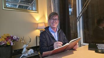 Bestatter fordert: Urnen sollen zu Hause aufbewahrt werden dürfen