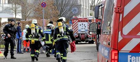 brand in augsburger hochhaus: die bilder vom großeinsatz