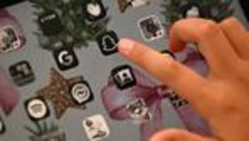 australien: fast fünf millionen social-media-konten von jugendlichen deaktiviert