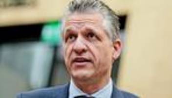 bundesnachrichtendienst: kanzleramtschef drängt auf mehr befugnisse für den bnd