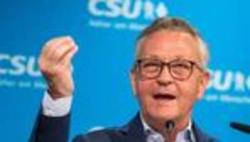 Industrie- und Handelskammer: Nach Ermittlungen: Lutz tritt als IHK-Chef zurück