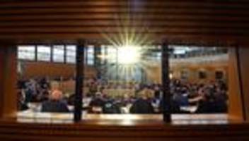 Landtagsitzung: Einige BSW-Abgeordnete enthalten sich bei AfD-Antrag