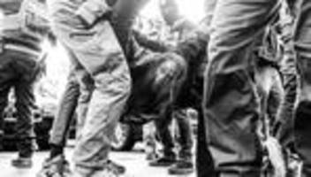 militarisierung von ice: steht trumps ice-truppe über dem gesetz?