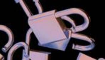 tresore: was menschen bauen, können menschen auch wieder zerstören