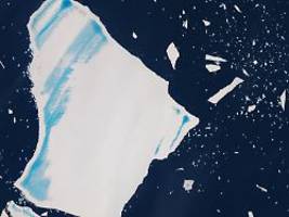 Bald vollständig aufgelöst: Satellit zeigt, wie der einst größte Eisberg der Welt zerfällt