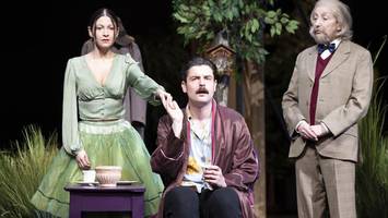 am ernst deutsch theater wird die lüge hoffähig: donald trump lässt grüßen