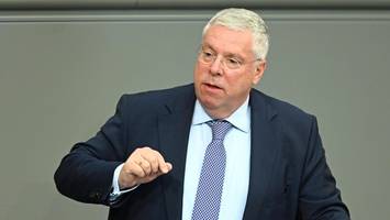 grönland: cdu-politiker bringt boykott der fußball-wm ins spiel