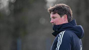 „das ist ein thema“: polzin nimmt hsv-profi in die pflicht