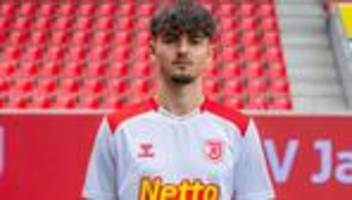 3. Fußball-Liga: Schweinfurt holt Forkel aus Regensburg