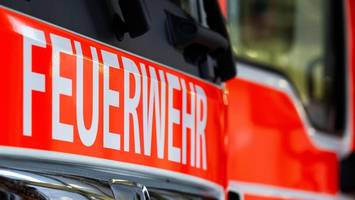 residenzstraße in reinickendorf: feuer in wohnhaus ausgebrochen