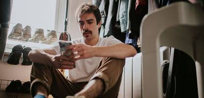 gebrauchte kleidung boomt: hier haben sich männer die zweite chance verdient