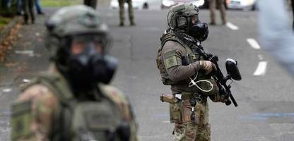 USA unter Trump: Faschismus-Befürchtungen nach ICE-Terror