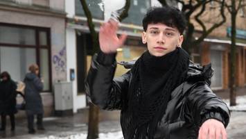 Ein Jahr danach: Aleksa drohte Abschiebung – wie es ihm heute geht