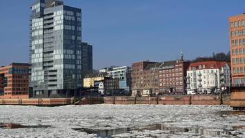 Leiche in der Elbe am Altonaer Holzhafen entdeckt