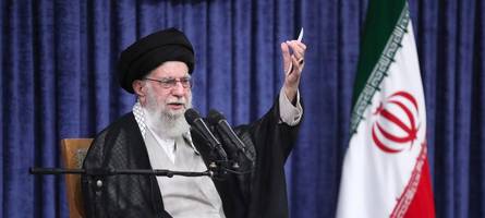 Chamenei gibt Trump Schuld für Massenproteste im Iran