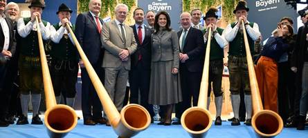 Hier spielt die Musik: Wie in der Bayernhalle auf der Grünen Woche Politik gemacht wird