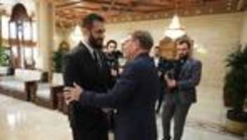 besuch aus damaskus: syrer in deutschland: einbürgerung populärer als rückkehr