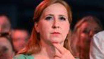 migration: grüne kritisieren schusters vorstoß zu ausreisehaft scharf