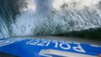 Unfälle: Erneut Schiffsunfall auf Mittellandkanal durch Eisscholle