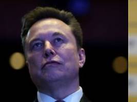 feuert ihn!: elon musk und ryanair-chef beleidigen sich gegenseitig als idiot