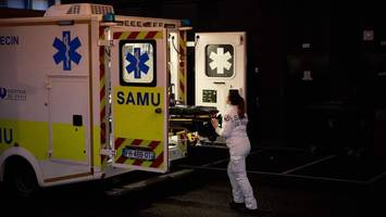 Party in Paris: Fußboden bricht ein – Gäste stürzen Stockwerk tiefer