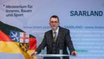 Nach tödlicher Gewalttat: Minister unterstützt Forderung nach Polizisten-Befragung