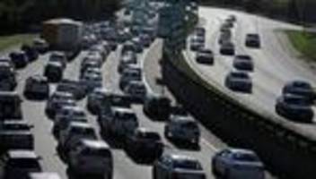 Unfälle: Zwölf Schüler bei Busunfall in Südafrika getötet