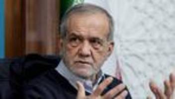 Iran: Irans Präsident droht bei Angriff auf Chamenei mit umfassendem Krieg