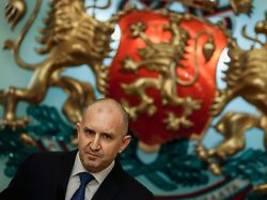 gründet kremlfreund neue partei?: bulgariens präsident heizt mit rücktritt spekulationen auf